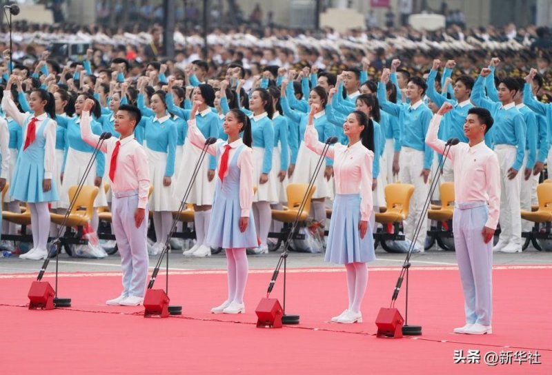 夯实文化自信之基  提振民族复兴精气神(图3)