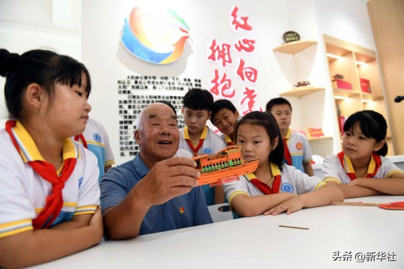 夯实文化自信之基  提振民族复兴精气神(图5)