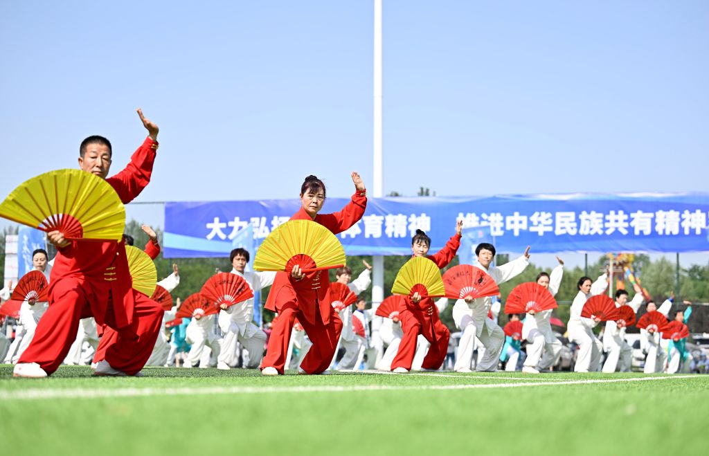 推动体育强国建设全面提速提质——国家体育总局解读《体育强国建设“十五五”规划》(图2) 国家体育总局解读《体育强国建设“十五五”规划》(图2)
